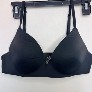 Victoria Secret Black Padded Bra 36B